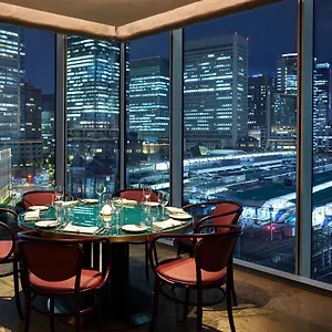 5* Отель Four Seasons At Marunouchi