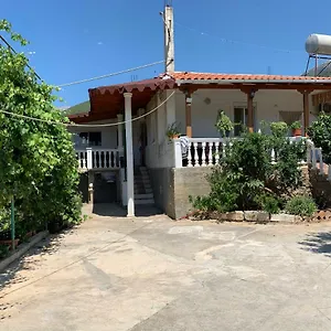 https://denaj-house.albaniahotels.org